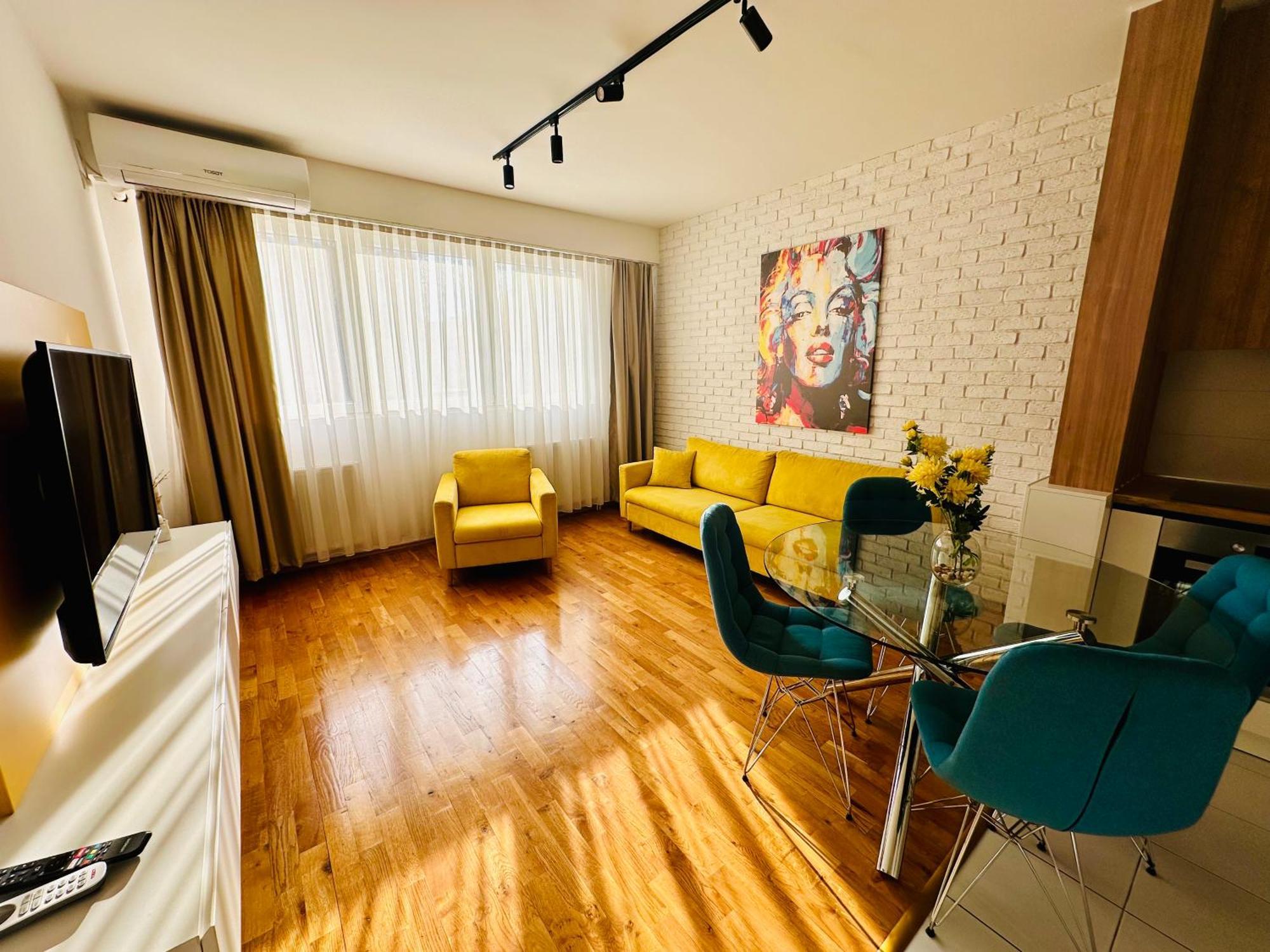 Central Apartment Skopje Bagian luar foto